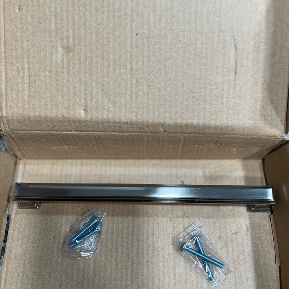 Cabinet Drawer Pulls NEW 20 pack 7.5” - Picture 3 of 4